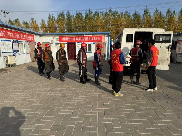 陜煤建設渭南分公司第二安裝項目部多向發(fā)力 織密“安全網(wǎng)”