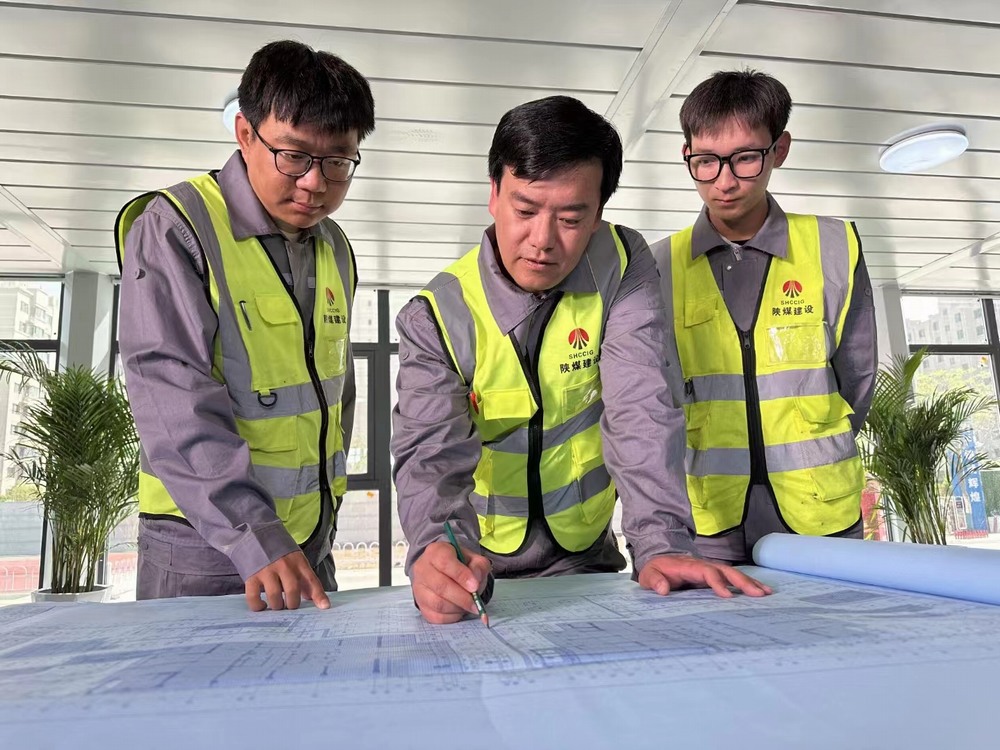 陜煤建設者勇擔當?施工一線譜華章 陜煤建設者勇擔當?施工一線譜華章