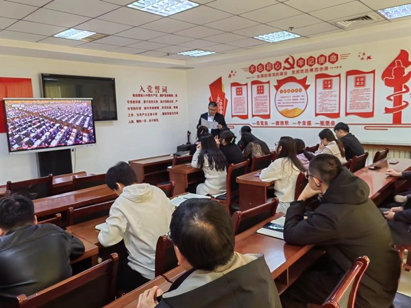 陜煤建設煤礦運營服務分公司：“青”廉出擊 系緊干事“風紀扣”