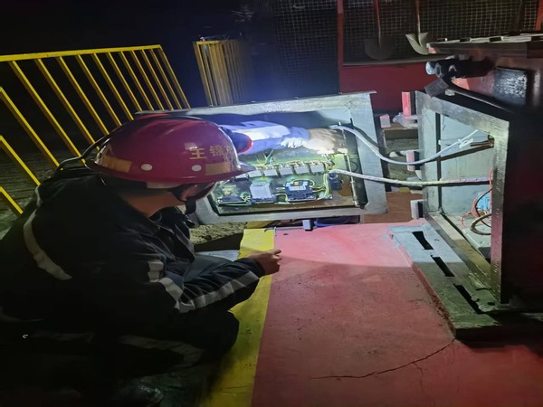 陜煤建設煤礦運營服務分公司:“五一”節日的堅守擔當