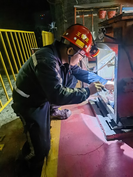 陜煤建設煤礦運營服務分公司：五四精神耀青春  建功立業(yè)新時代