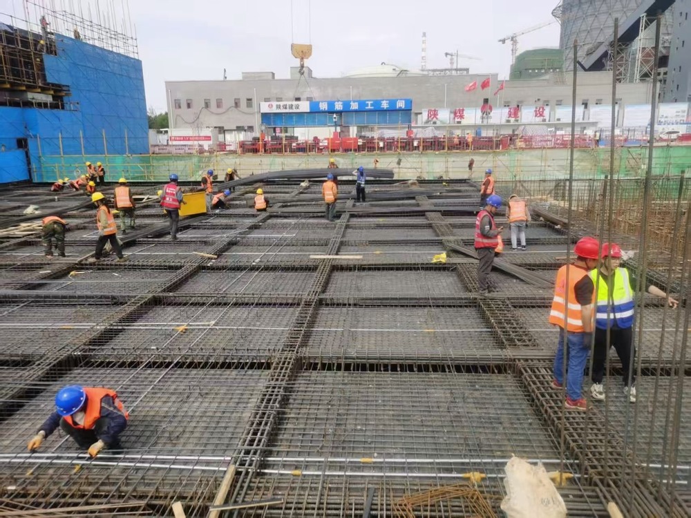 土木仁心:匠心筑夢間的紅十字之光