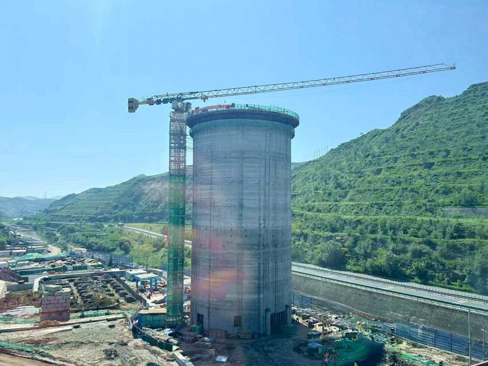 “白加黑”拼出硬核答卷！