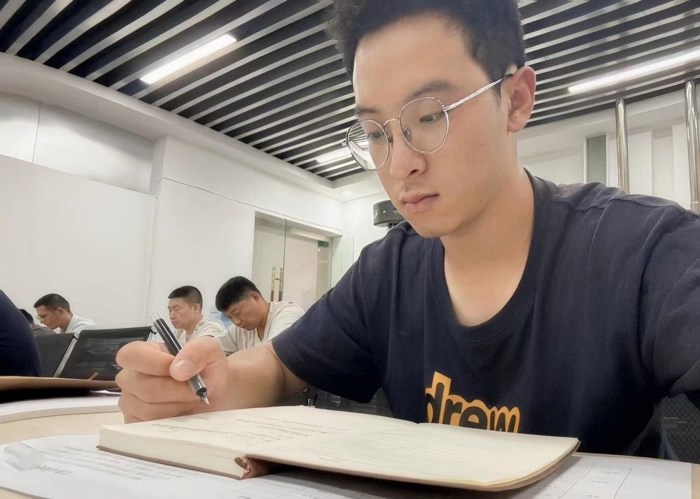 陜煤建設煤礦運營服務分公司：煤海新兵的成長注腳 青春與建設的雙向奔赴