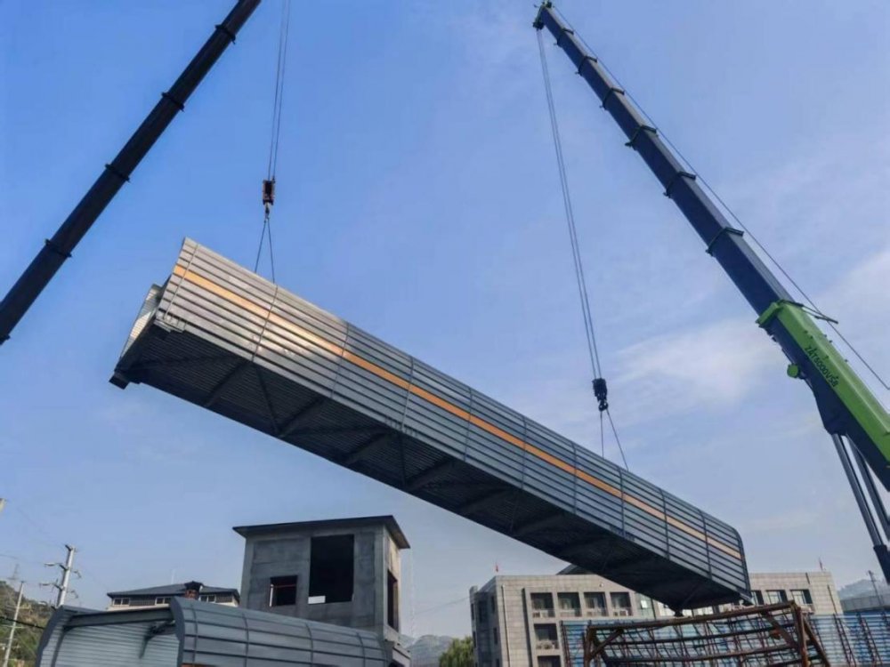 48噸“鋼鐵巨龍”精準落位！陜煤建設韓城分公司土建十一項目部“預演+實戰”搶出15天工期