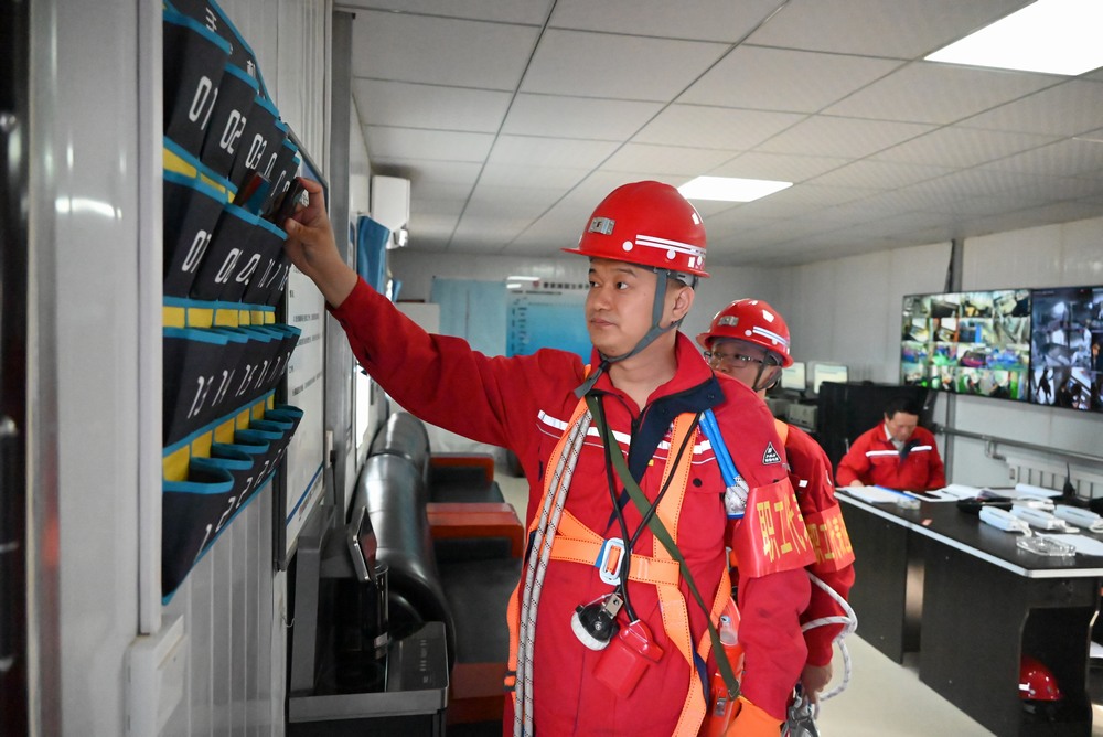 陜煤建設礦建二公司:暖心服務強根基 賦能發展顯擔當