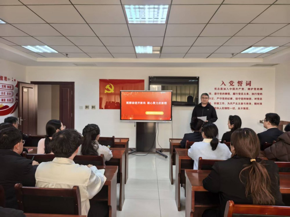 陜煤建設(shè)煤礦運營服務(wù)分公司:學(xué)賀詞強擔(dān)當(dāng) 育人才啟新程