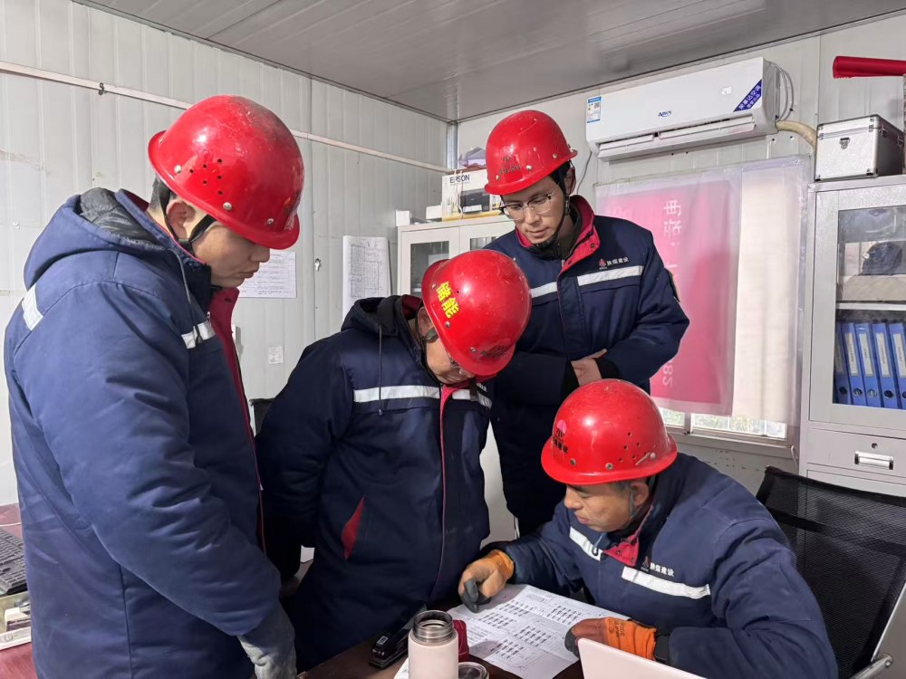 陜煤建設(shè)機(jī)電安裝公司新能源項(xiàng)目部：抓項(xiàng)目、強(qiáng)管理、穩(wěn)安全 精準(zhǔn)發(fā)力開(kāi)新局